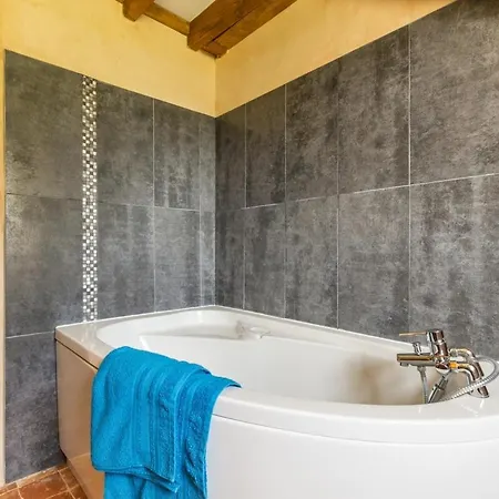 Chaleureux gîte aux portes de l'histoire Agy Extérieur photo